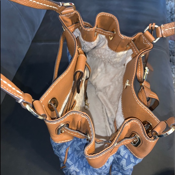 Michael Kors Purse - Picture 3 of 3